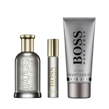 ست هدیه ادکلن مردانه هوگو باس (عطر 100 میل،عطر 10 میل، ژل دوش 100 میل)  HUGO BOSS Bottled Eau Parfum Boss