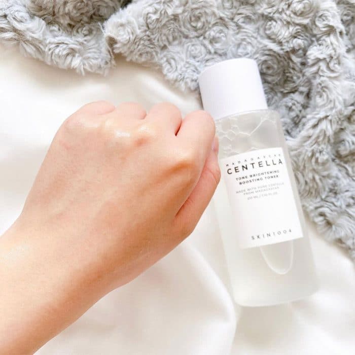 تونر بوستینگ ضد لک و روشن کننده سنتلا اسکین 1004 SKIN1004 Centella Tone Brightening Boosting Toner